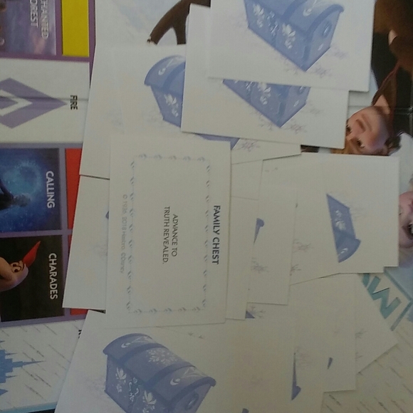 Kid's monopoly board game - Picture 3 of 4